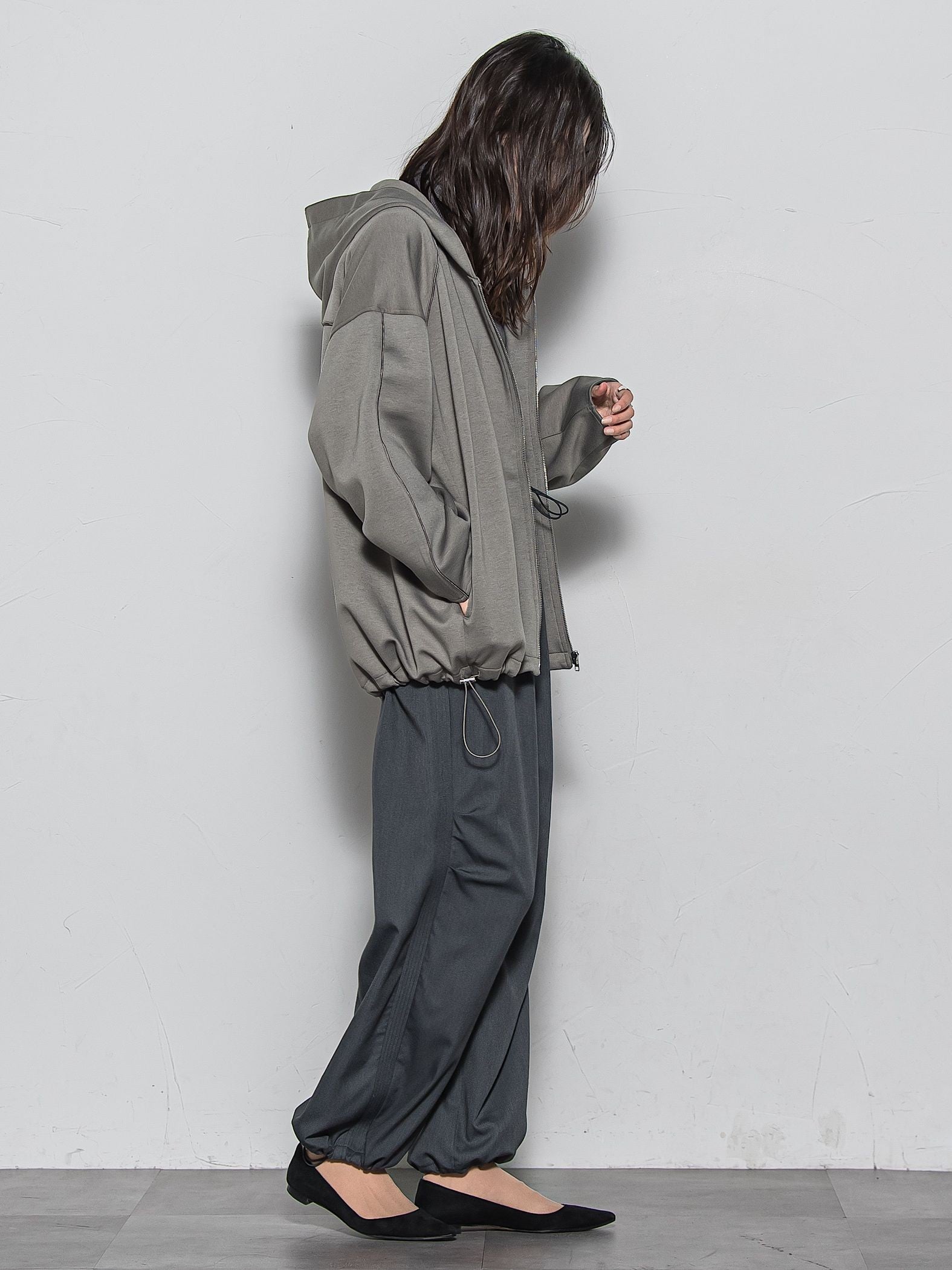 【WEB限定】フードジップダンボールパーカー≪手洗い可能≫