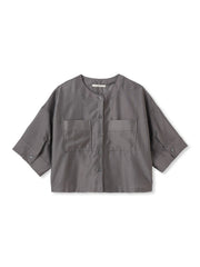 【WEB限定】シアーサテンバンドカラーブラウス