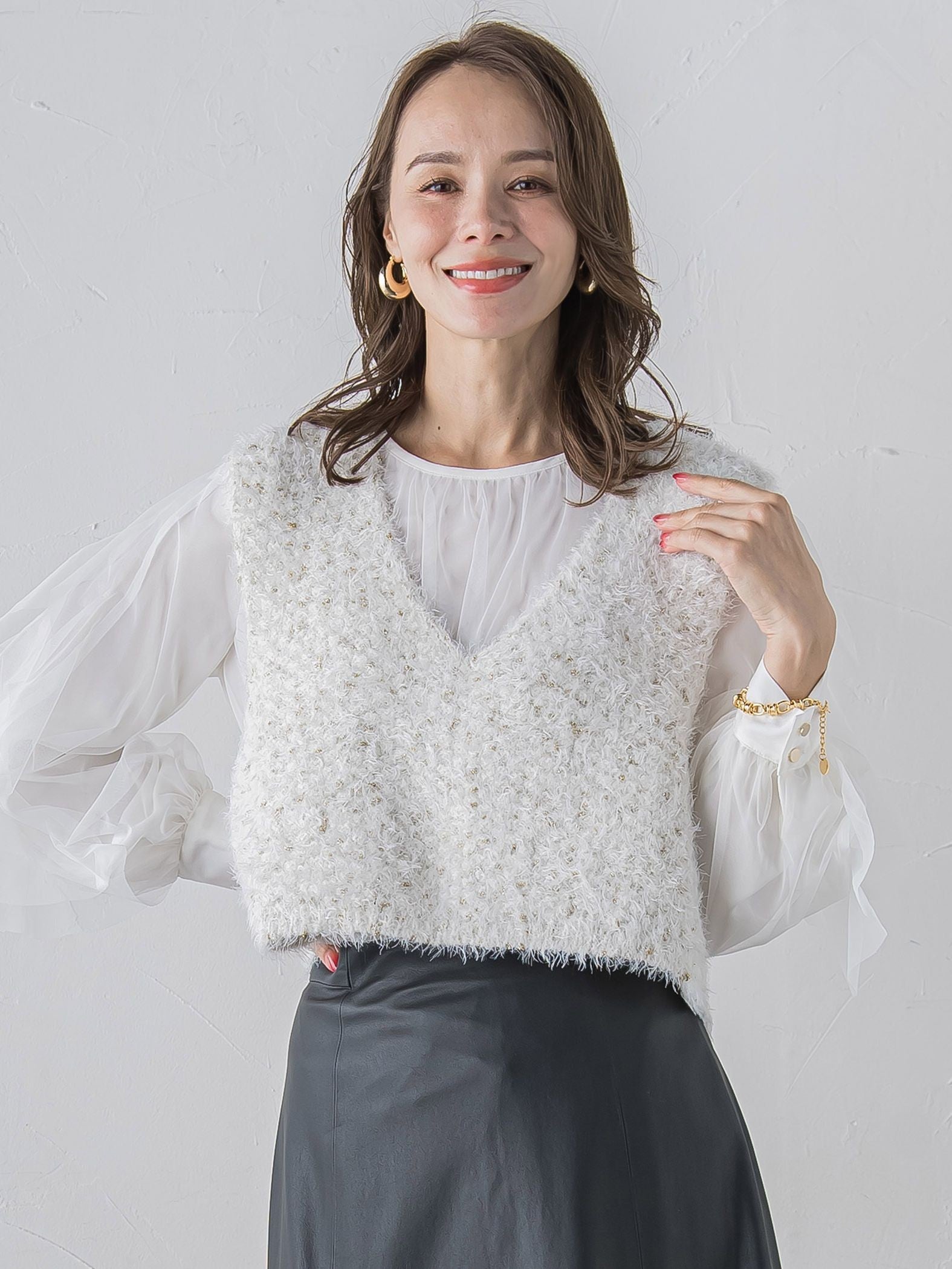 【WEB限定】フェザーラメニットベスト