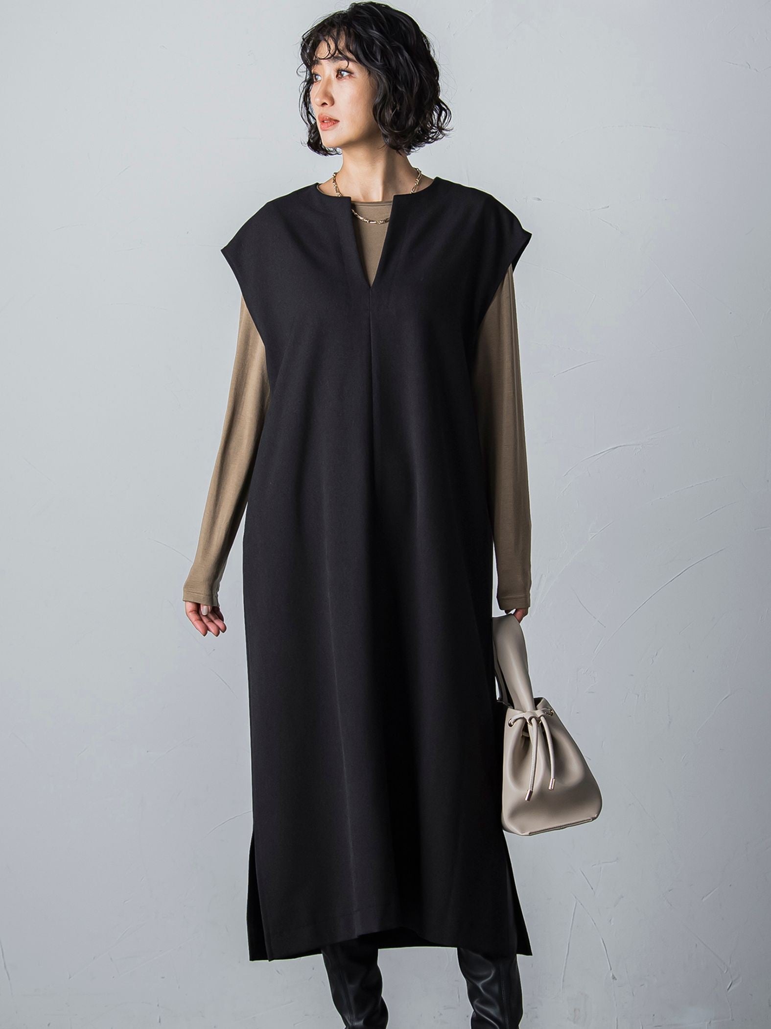 【WEB限定】【3サイズ展開】キーネックワンピース≪イージーケア/毛玉になりにくい≫