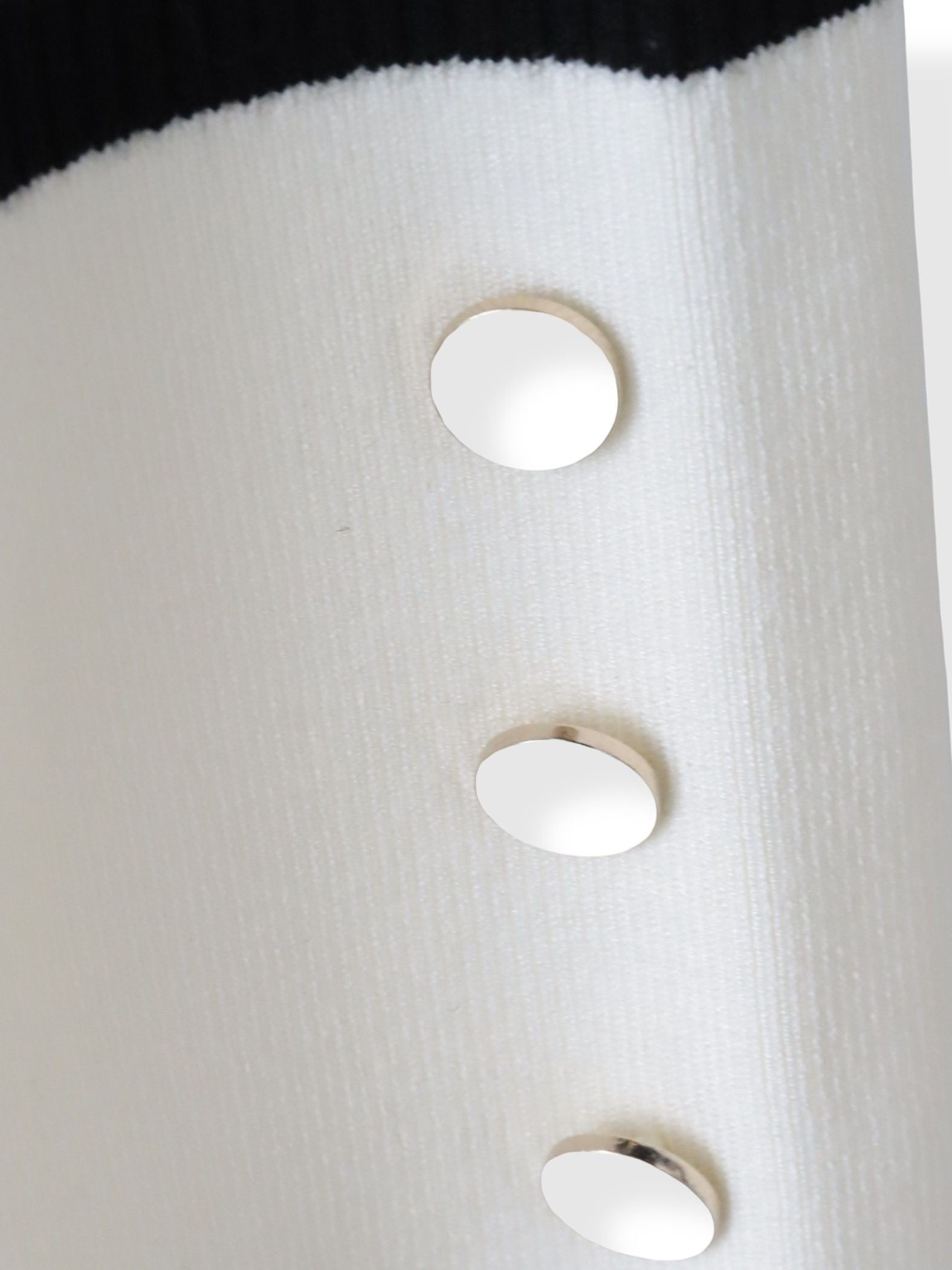 シャーリングスリーブニット