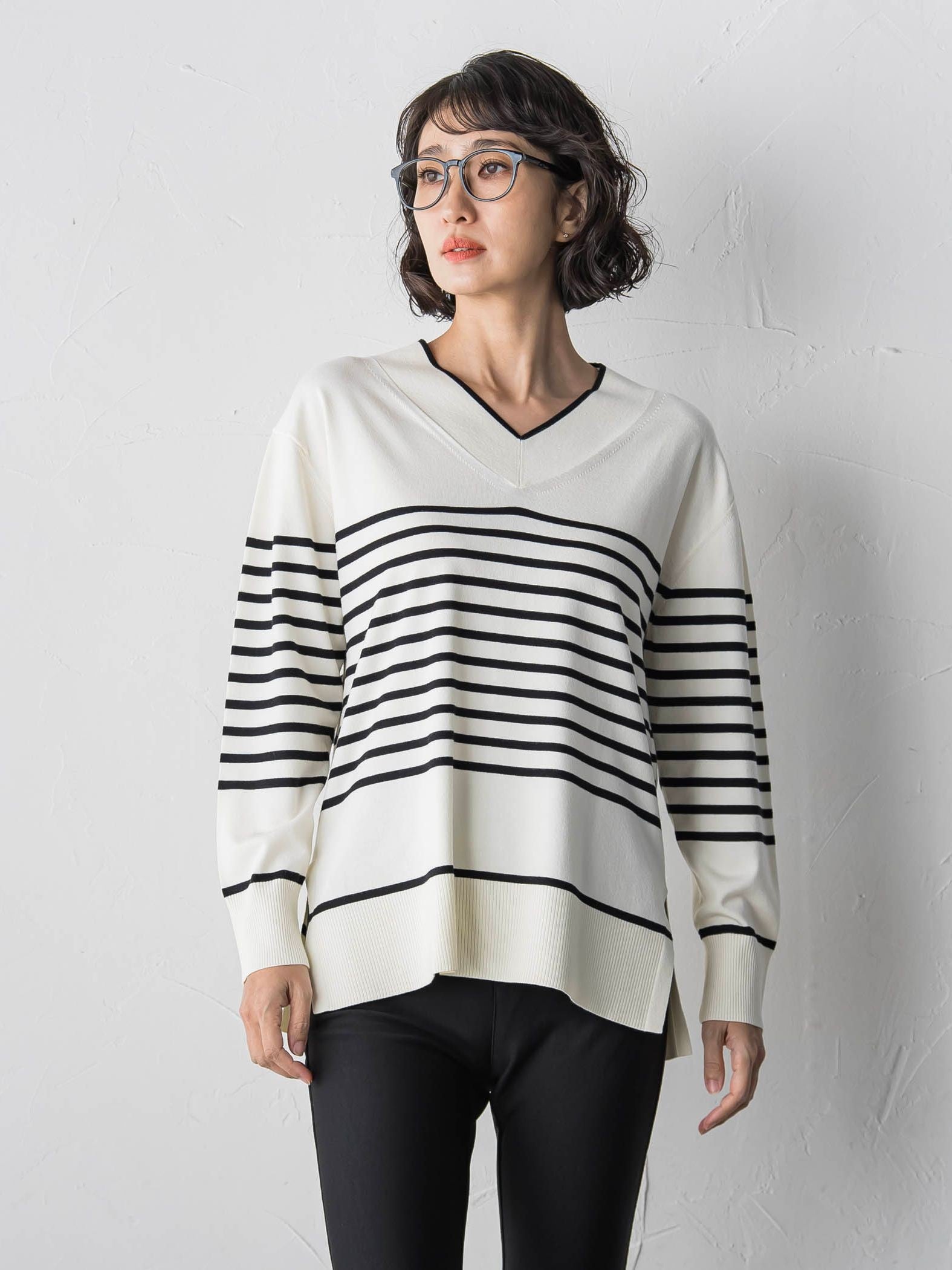 Vネックニット≪手洗い可能≫