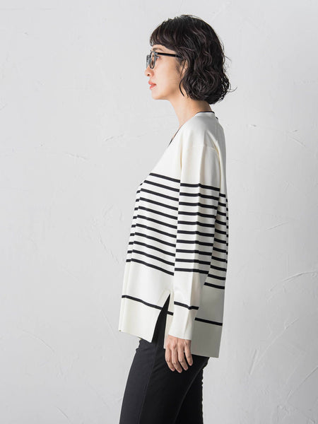 Vネックニット≪手洗い可能≫