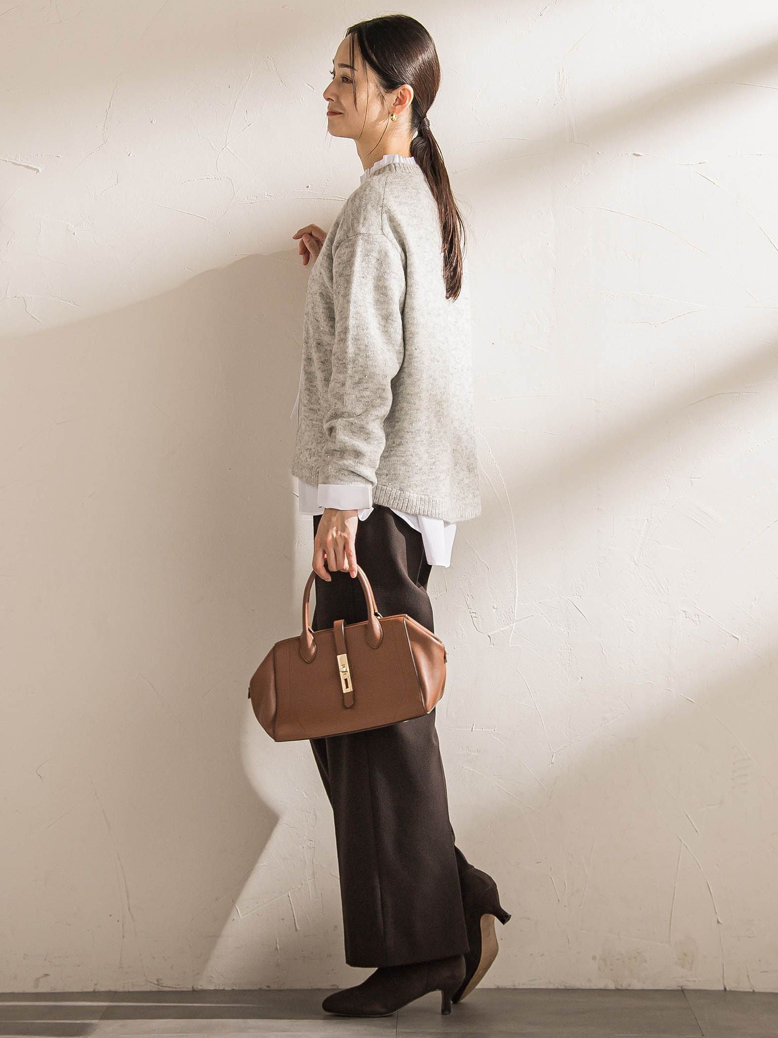 コットンフリルカラーブラウス