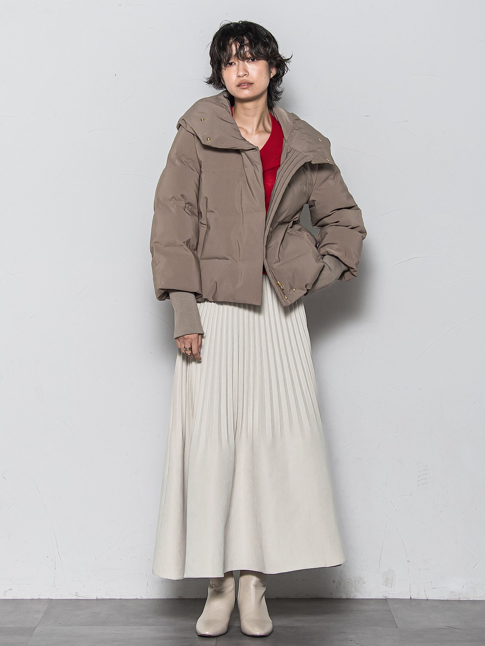 袖口リブシームレスダウンジャケット