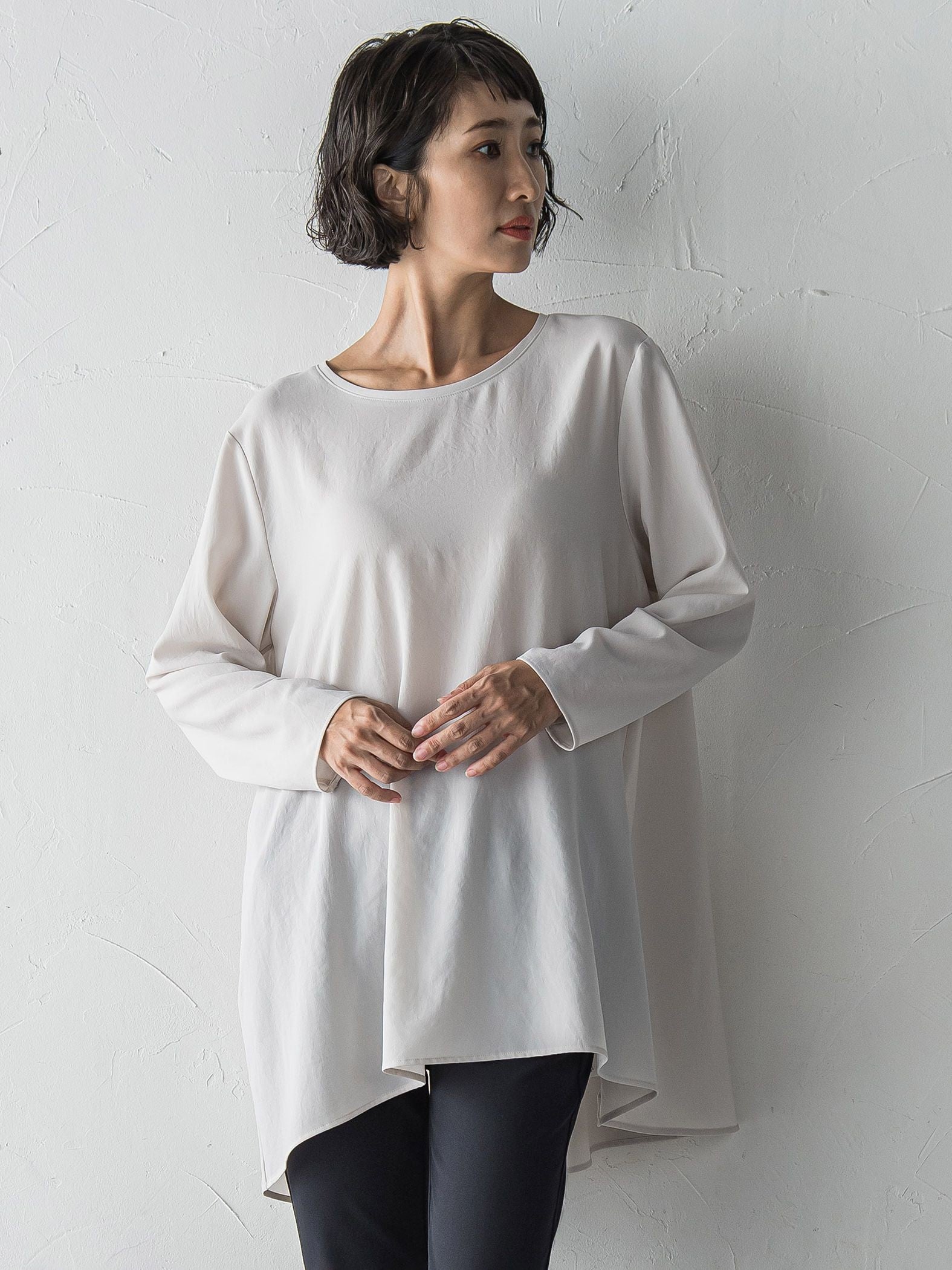 ”Tシャツ感覚で着られる”ジョーゼットブラウス≪洗濯機で洗える≫