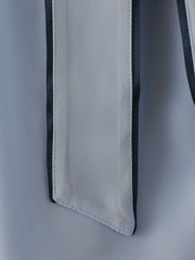 フェミニッシュデシンブラウス