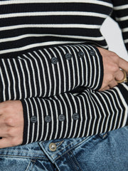 リブタートルニットプルオーバー≪手洗い可能≫