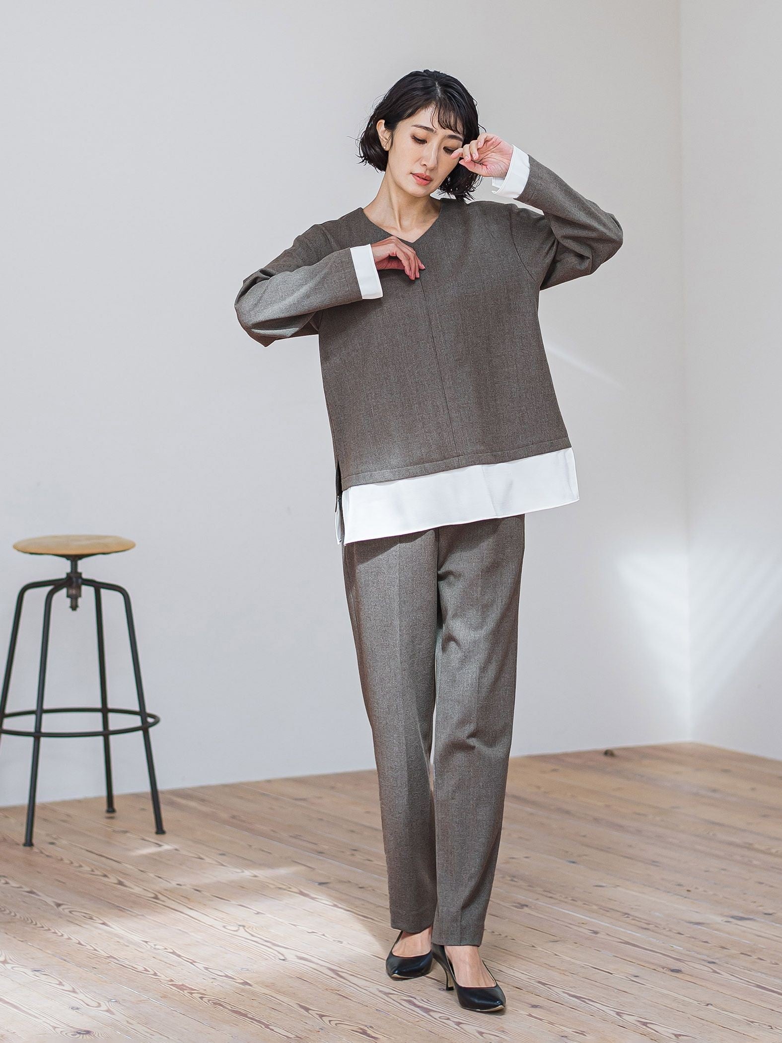 ピクシエスタストレートパンツ≪洗濯機で洗える≫