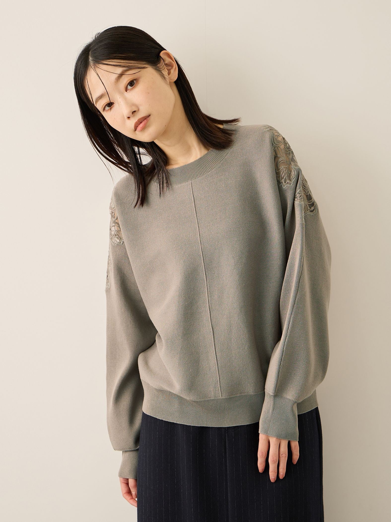 ショルダーレースニットプルオーバー≪手洗い可能≫