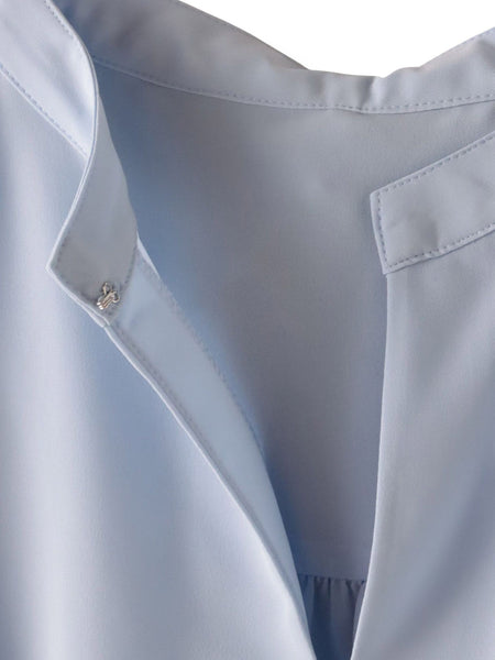 フェミニッシュデシンブラウス