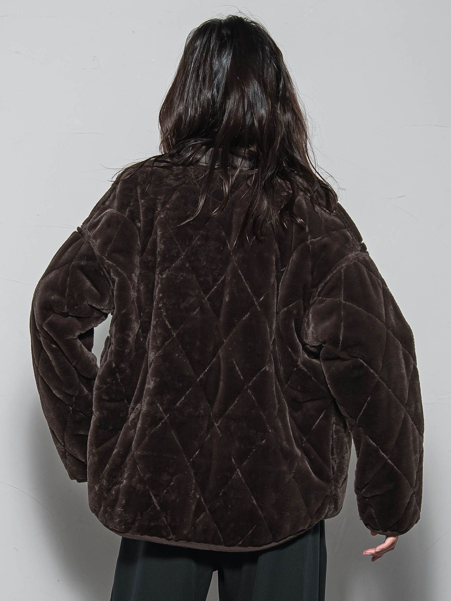 キルティング×フェイクファーリバーシブルブルゾン