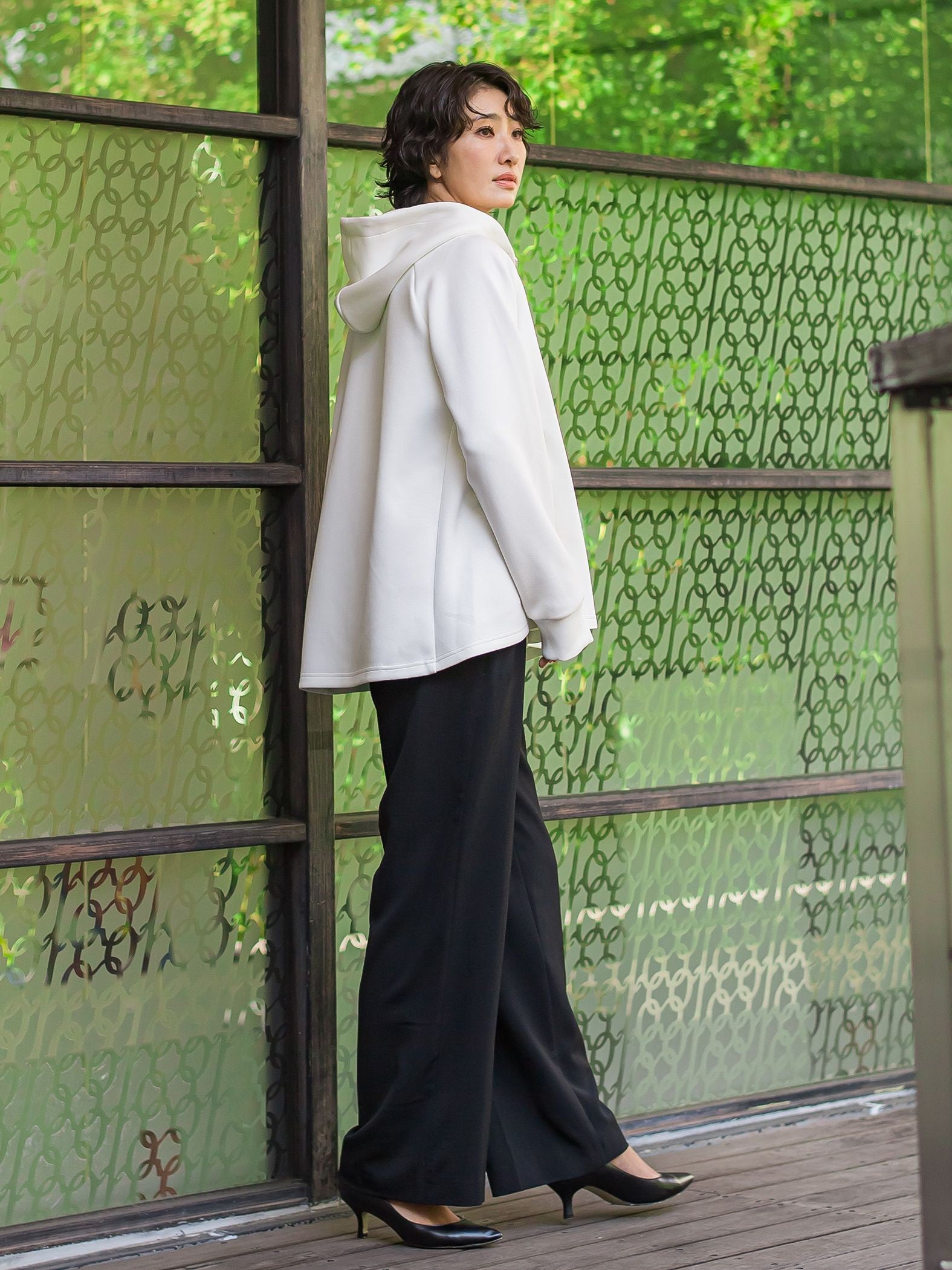 ストレッチダンボールジップパーカー