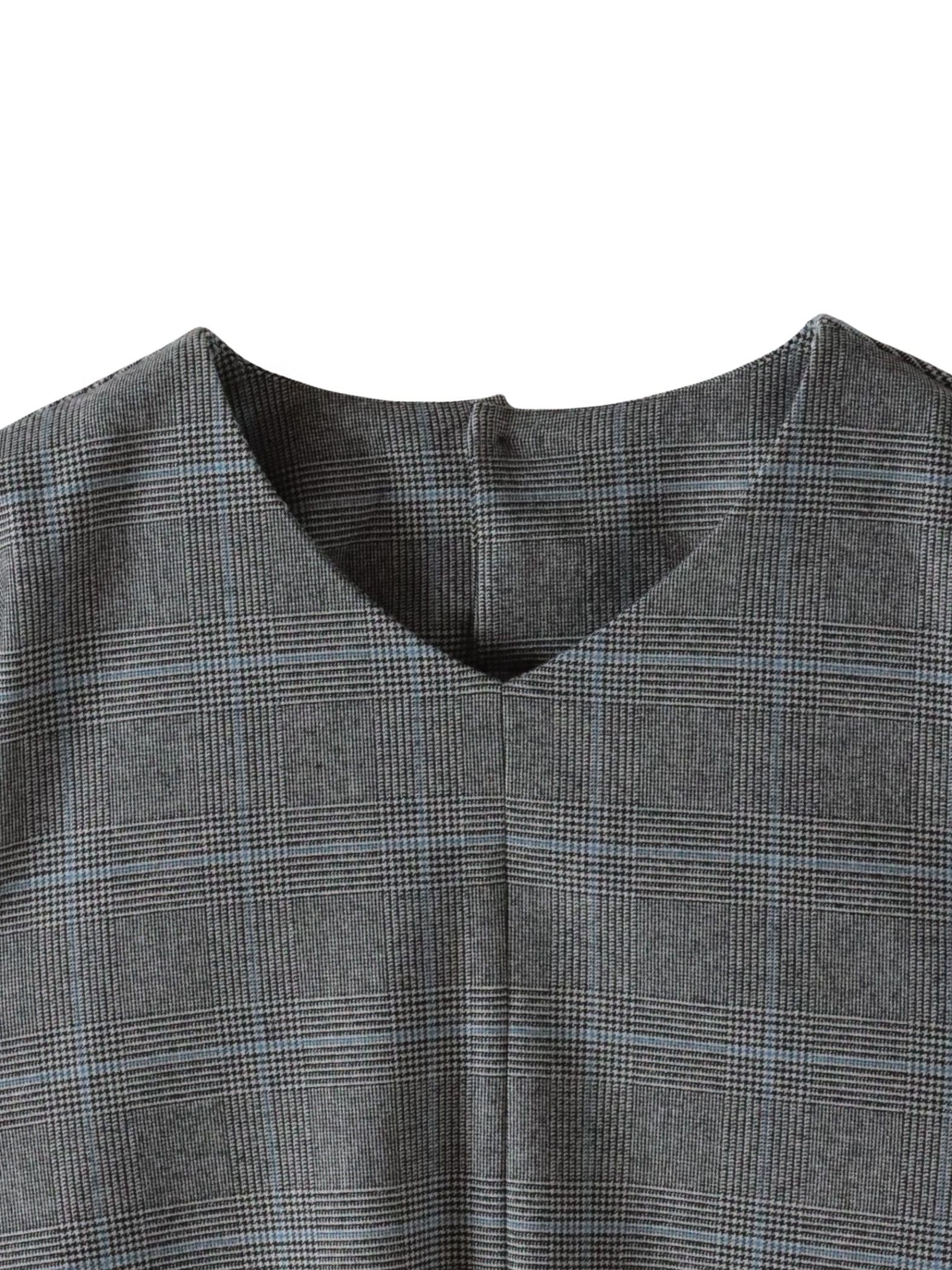 【大きいサイズ】ピクシエスタVネックブラウス