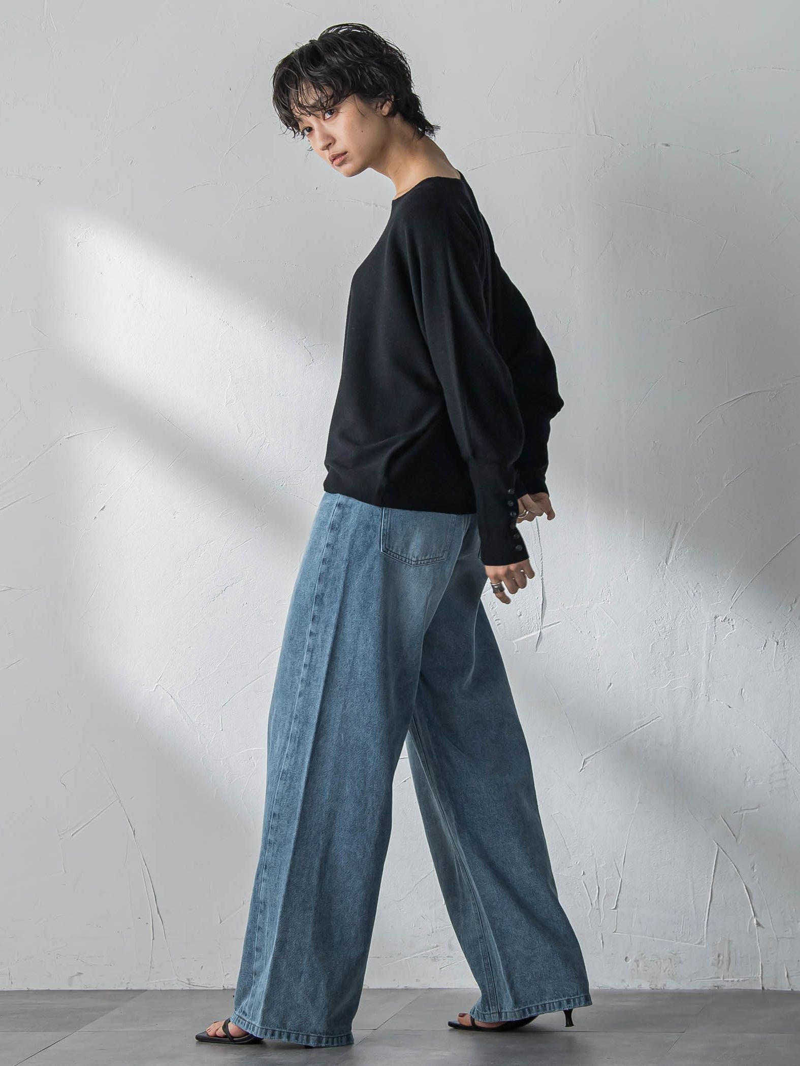 袖口ボタンドルマンニットプルオーバー≪手洗い可能≫