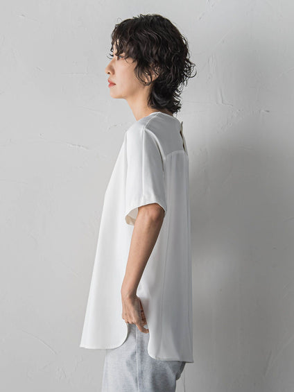 【大きいサイズ】バックサテン切り替えスムースカットソー