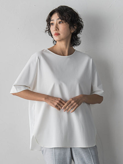 【大きいサイズ】バックサテン切り替えスムースカットソー