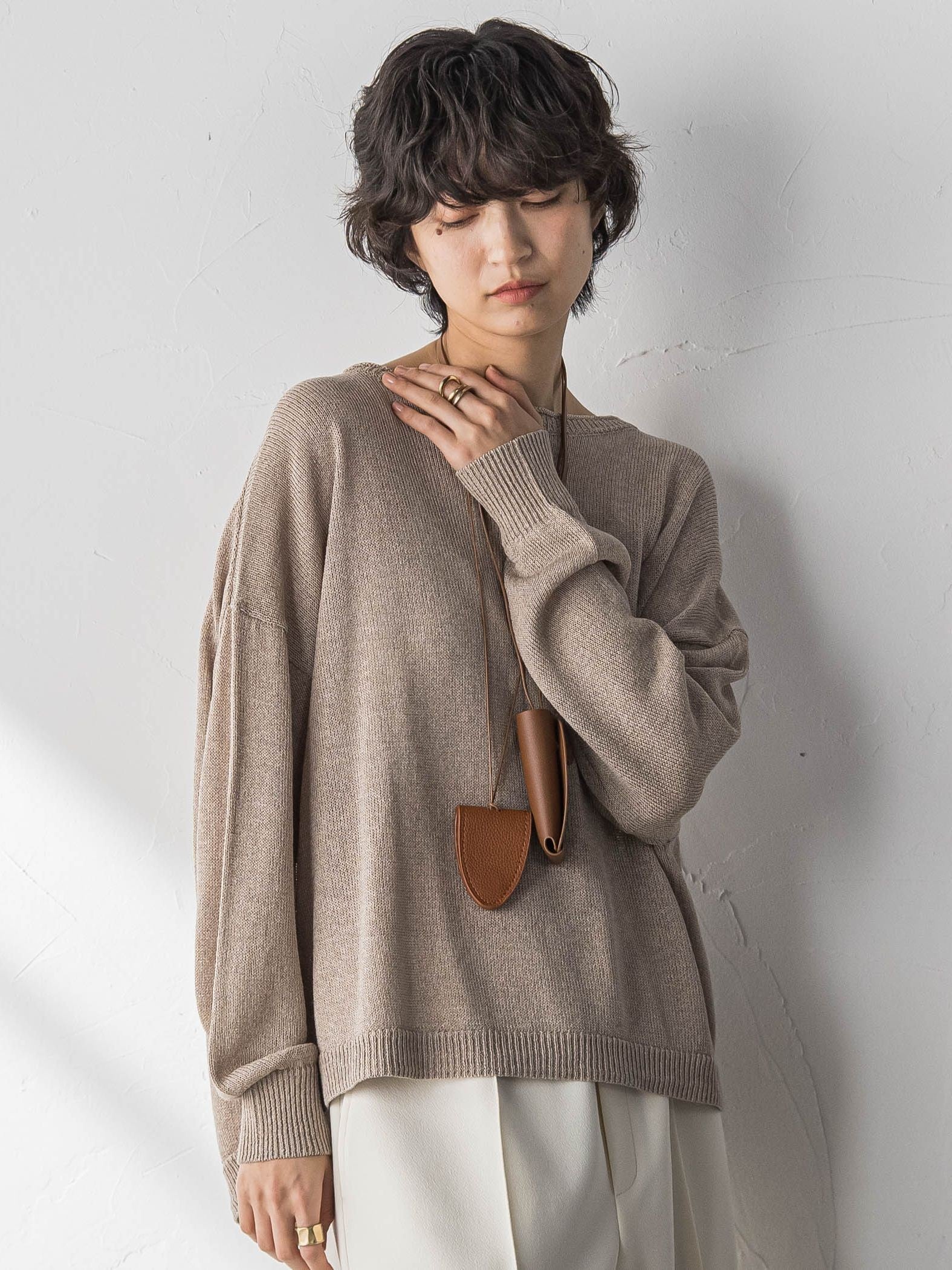 ペーパーブレンドルーズニットプルオーバー