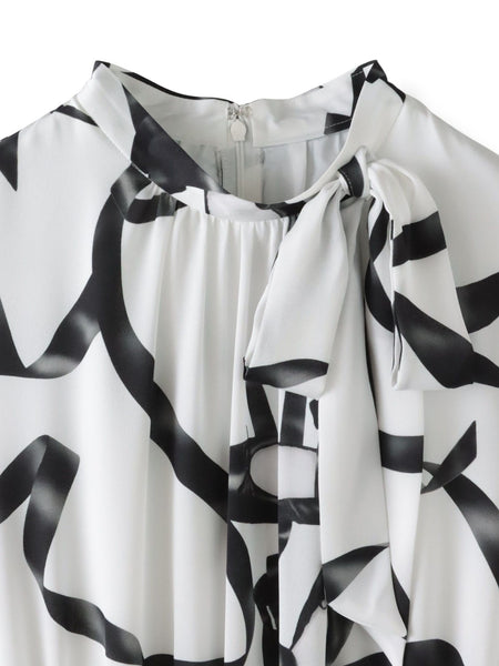 トゥシューズワンピース