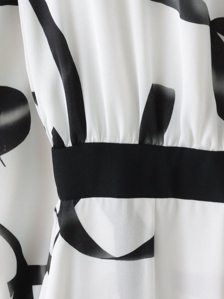 トゥシューズワンピース