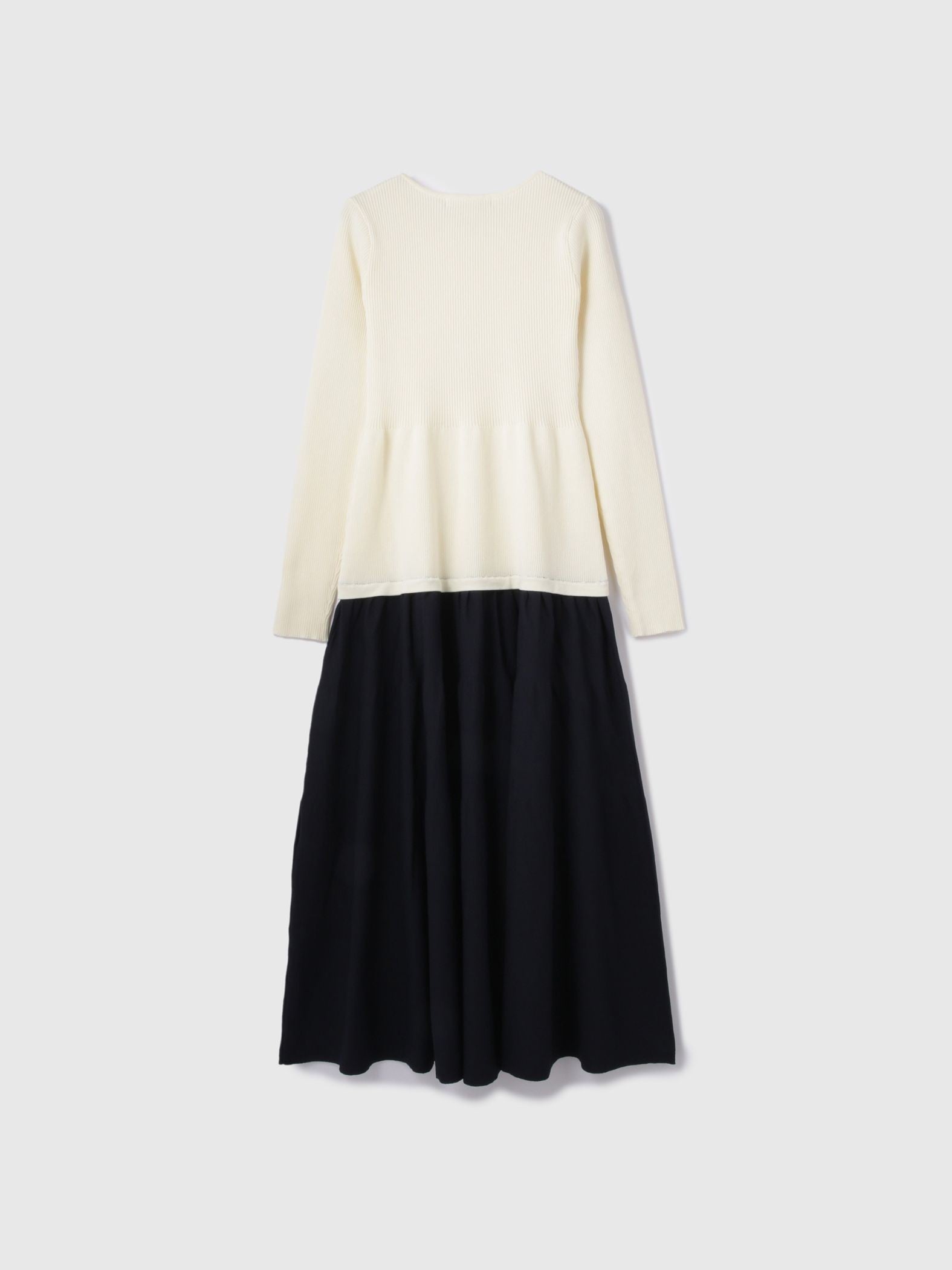 ドッキングライク軽量ニットワンピース≪手洗い可能≫