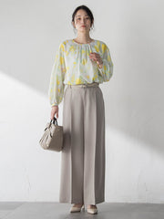 フラワープリントブラウス