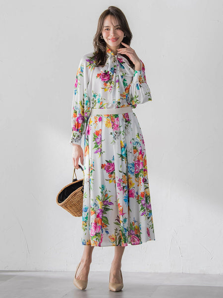 ビッグフラワーブーケブラウス