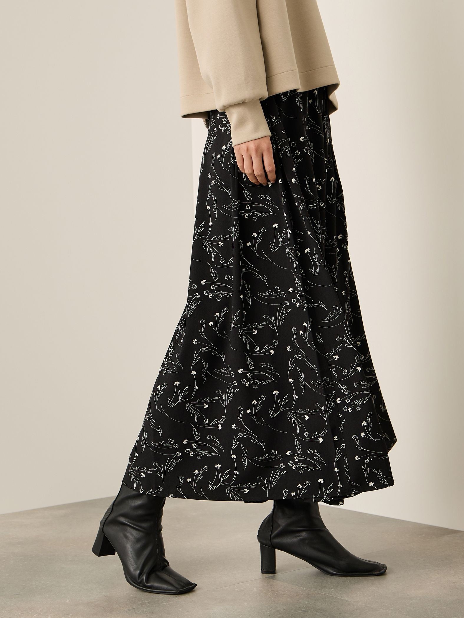 アートフラワースカートライクパンツ≪手洗い可能≫