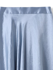 サテンフレアースカート