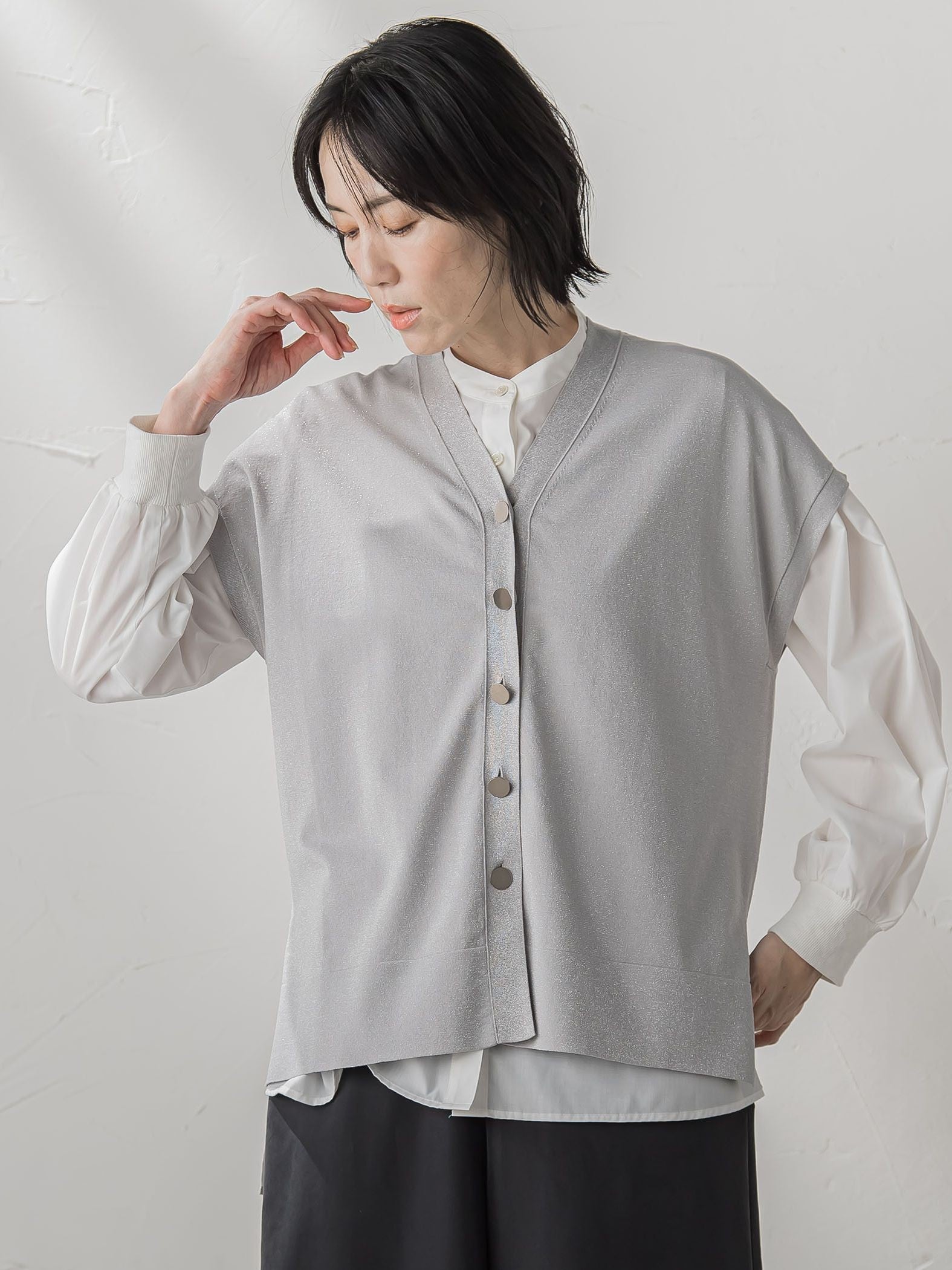 【大きいサイズ】”一枚でもレイヤードにも”ラメニットジレ≪手洗い可能≫