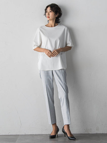 【大きいサイズ】バックサテン切り替えスムースカットソー