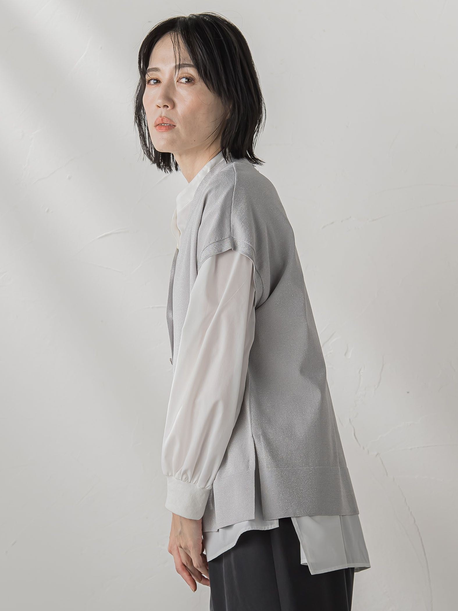 ”一枚でもレイヤードにも”ラメニットジレ≪手洗い可能≫