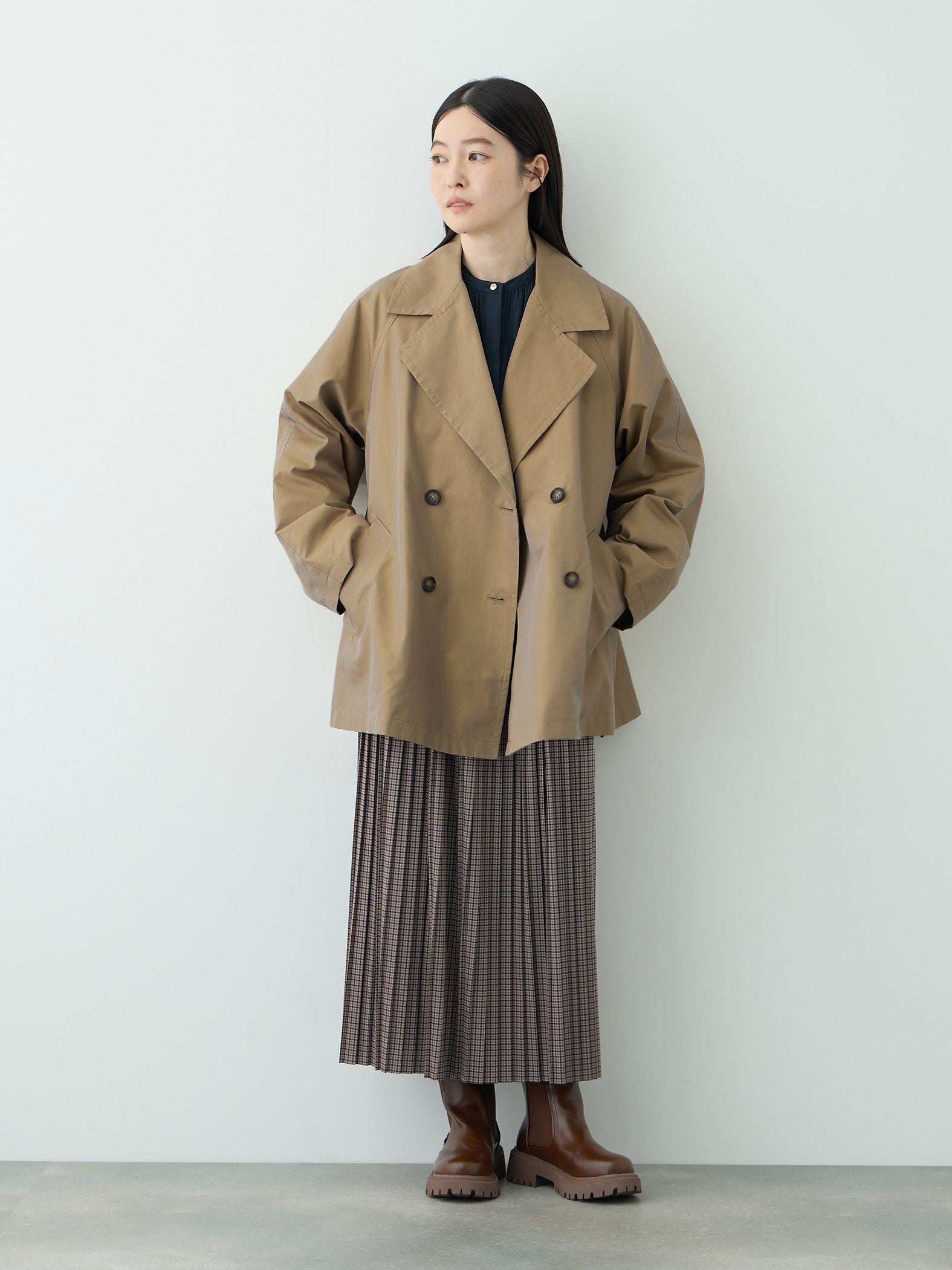 シャンブレーツイルミドル丈コート