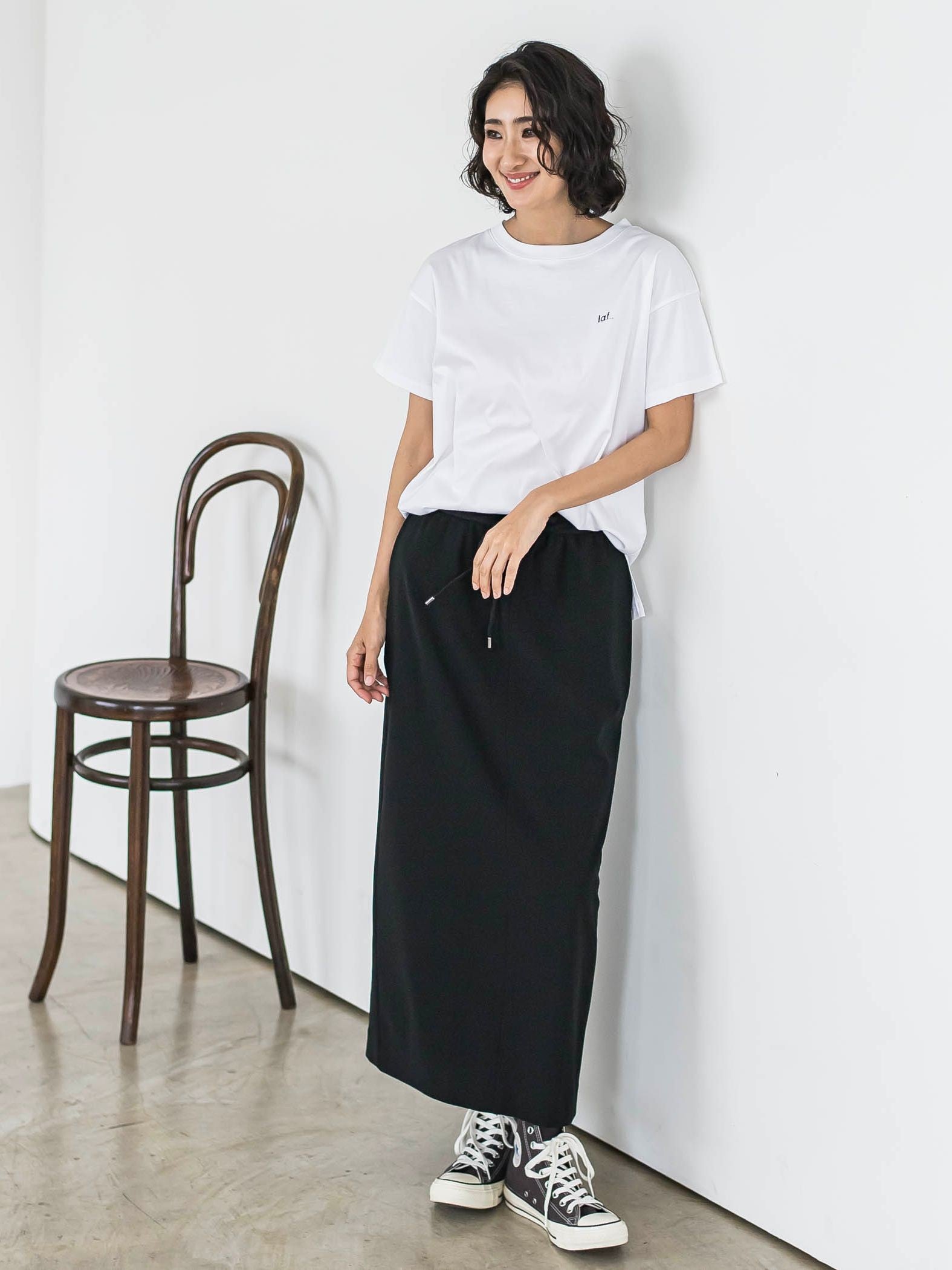 【J Lounge限定】la.f...ロゴTシャツ≪手洗い可能≫