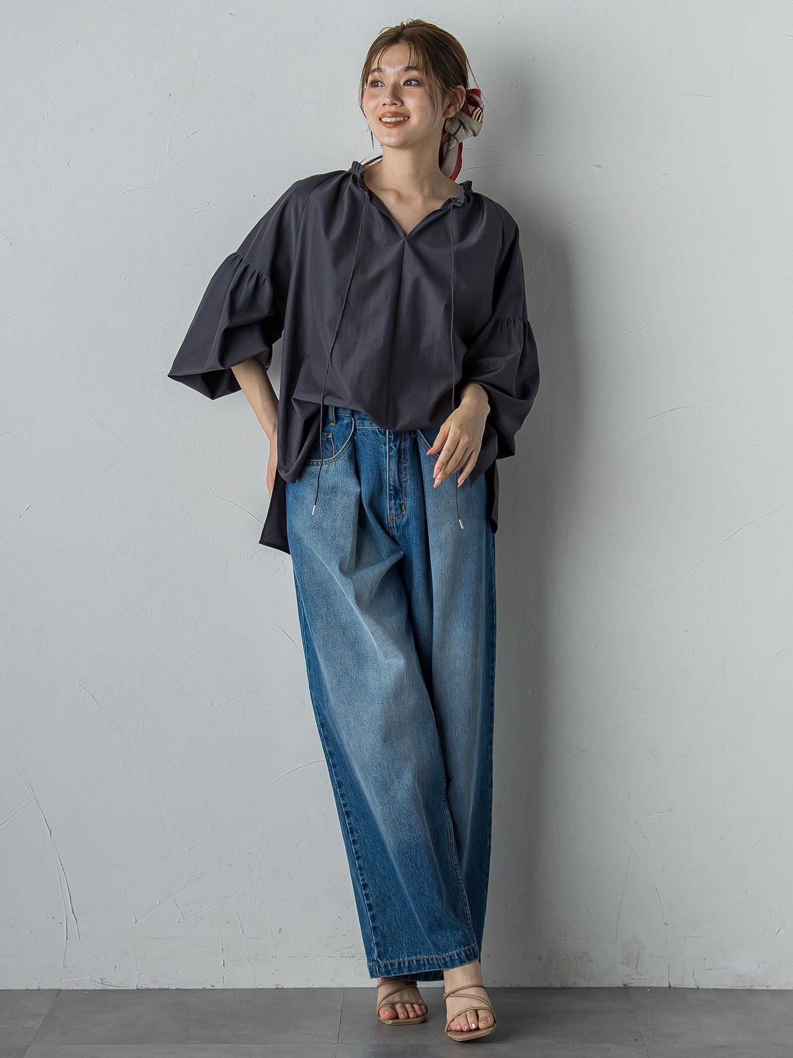 タックデニムパンツ≪洗濯機で洗える≫