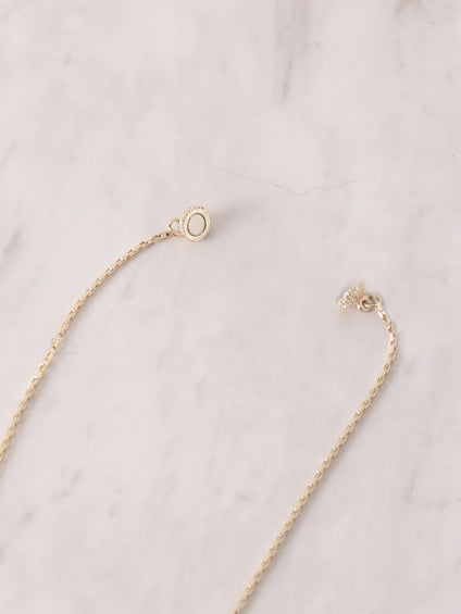 エポフラワーナローネックレス