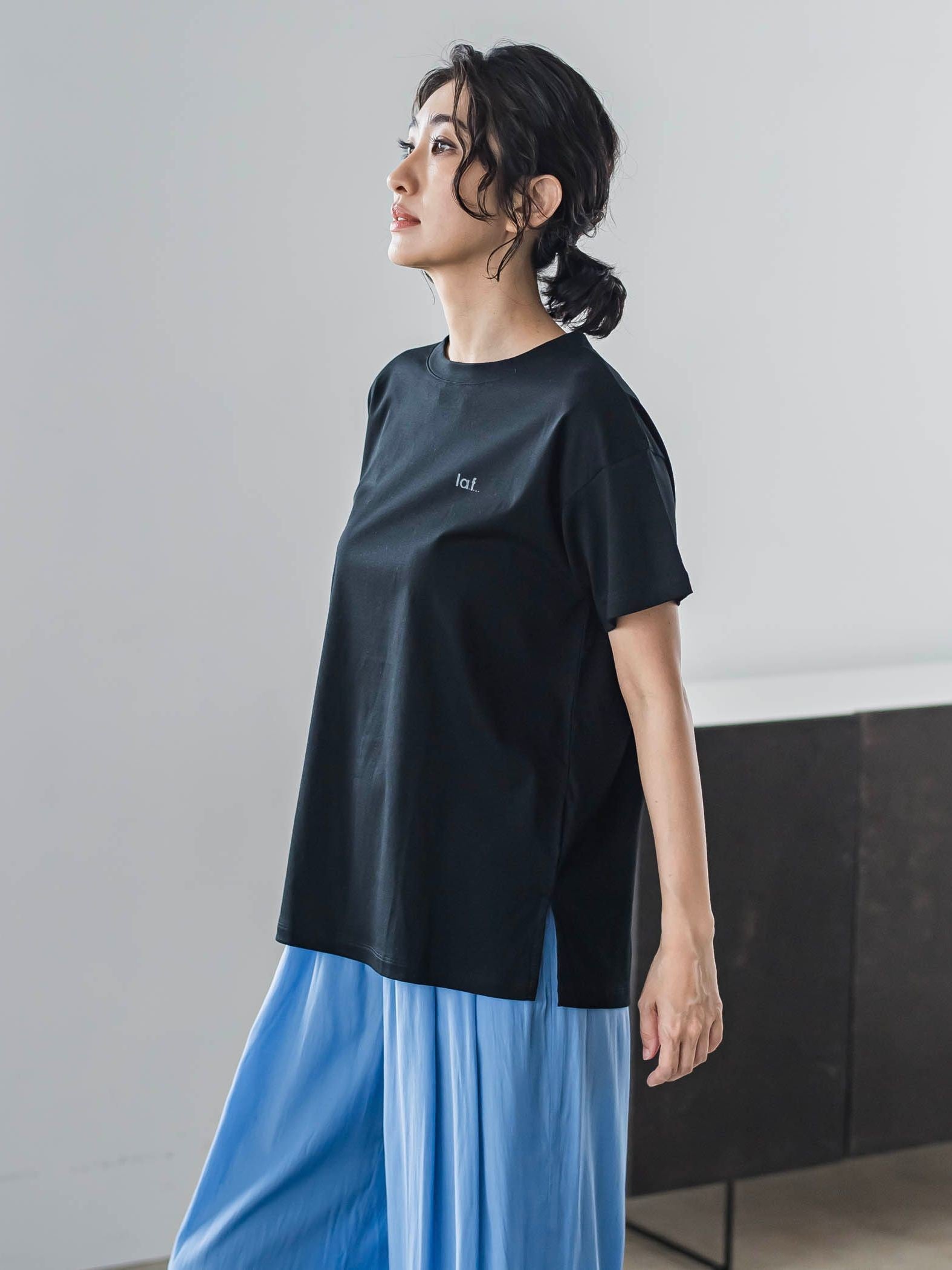【J Lounge限定】la.f...ロゴTシャツ≪手洗い可能≫