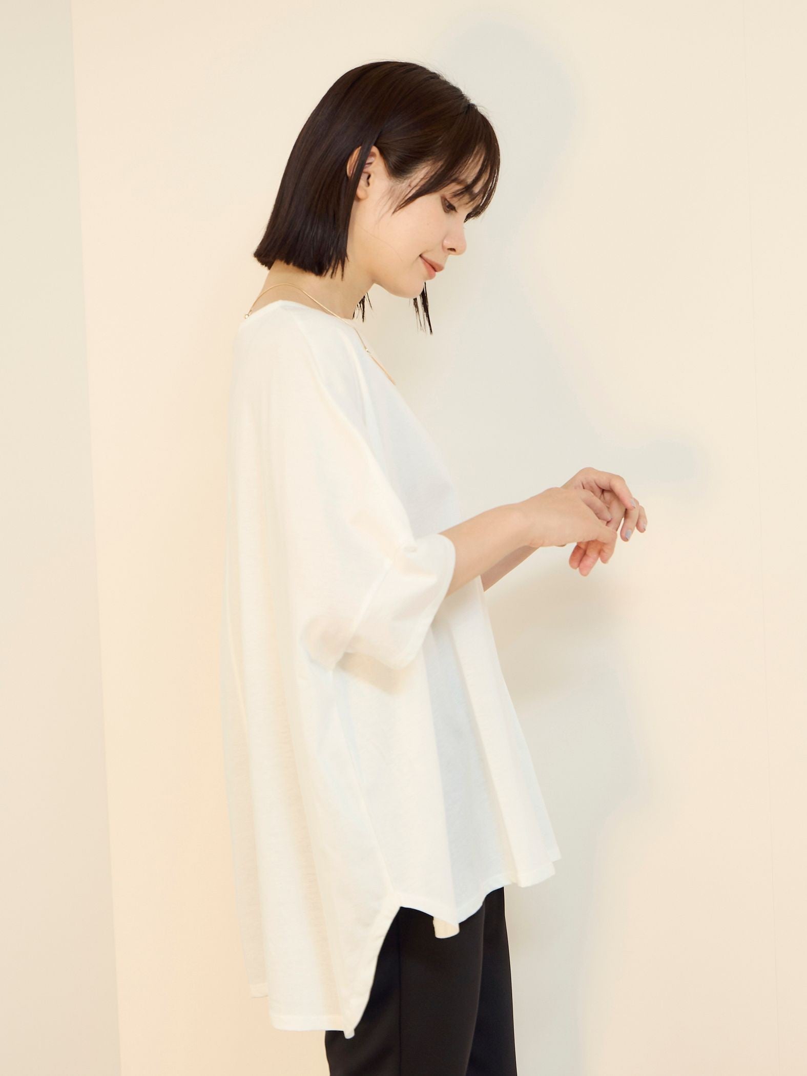 【機能するミニマル服】ポンチョTシャツ