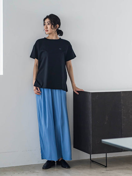 【J Lounge限定】la.f...ロゴTシャツ≪手洗い可能≫