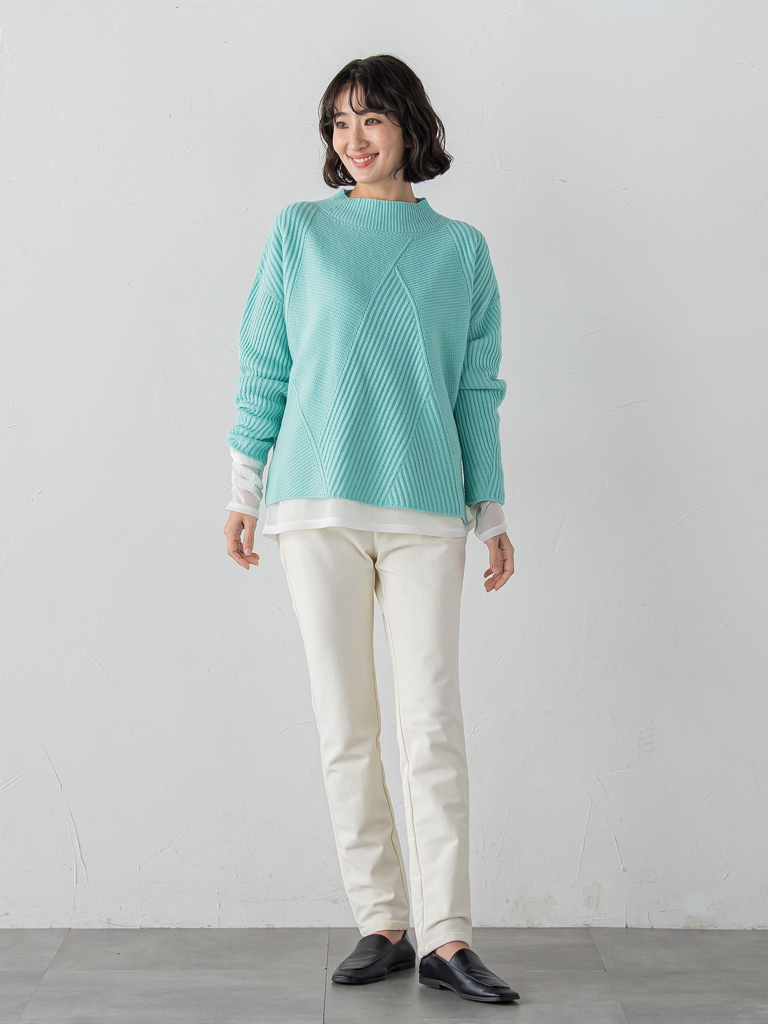 ヘリンボーンニット