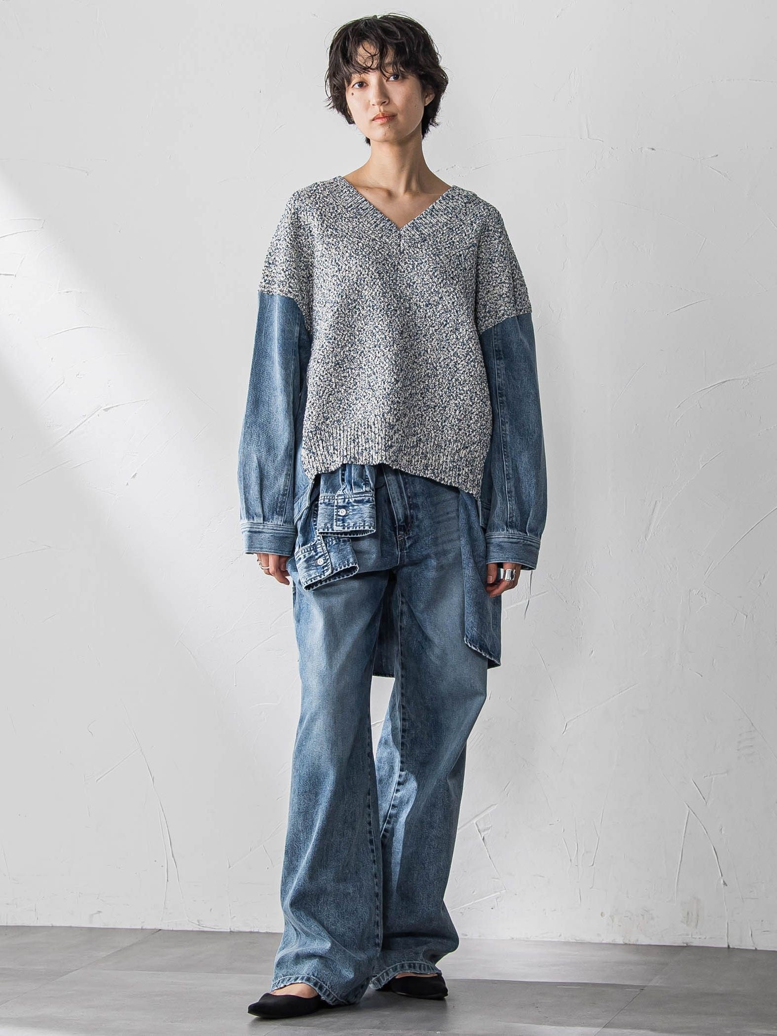 デニムドッキングVネックニットプルオーバー≪洗濯機で洗える≫