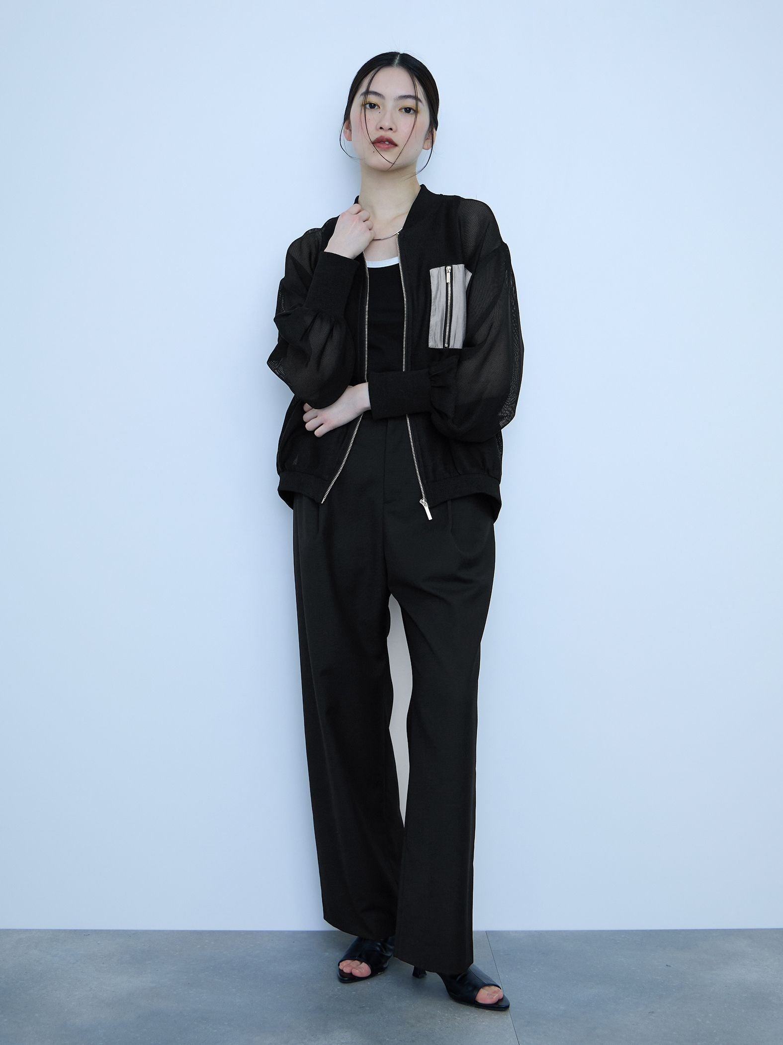 バイカラーパイピングタンクトップ