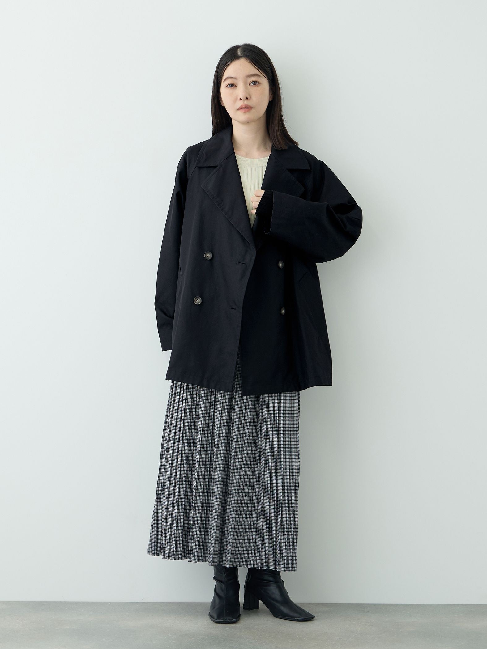 シャンブレーツイルミドル丈コート
