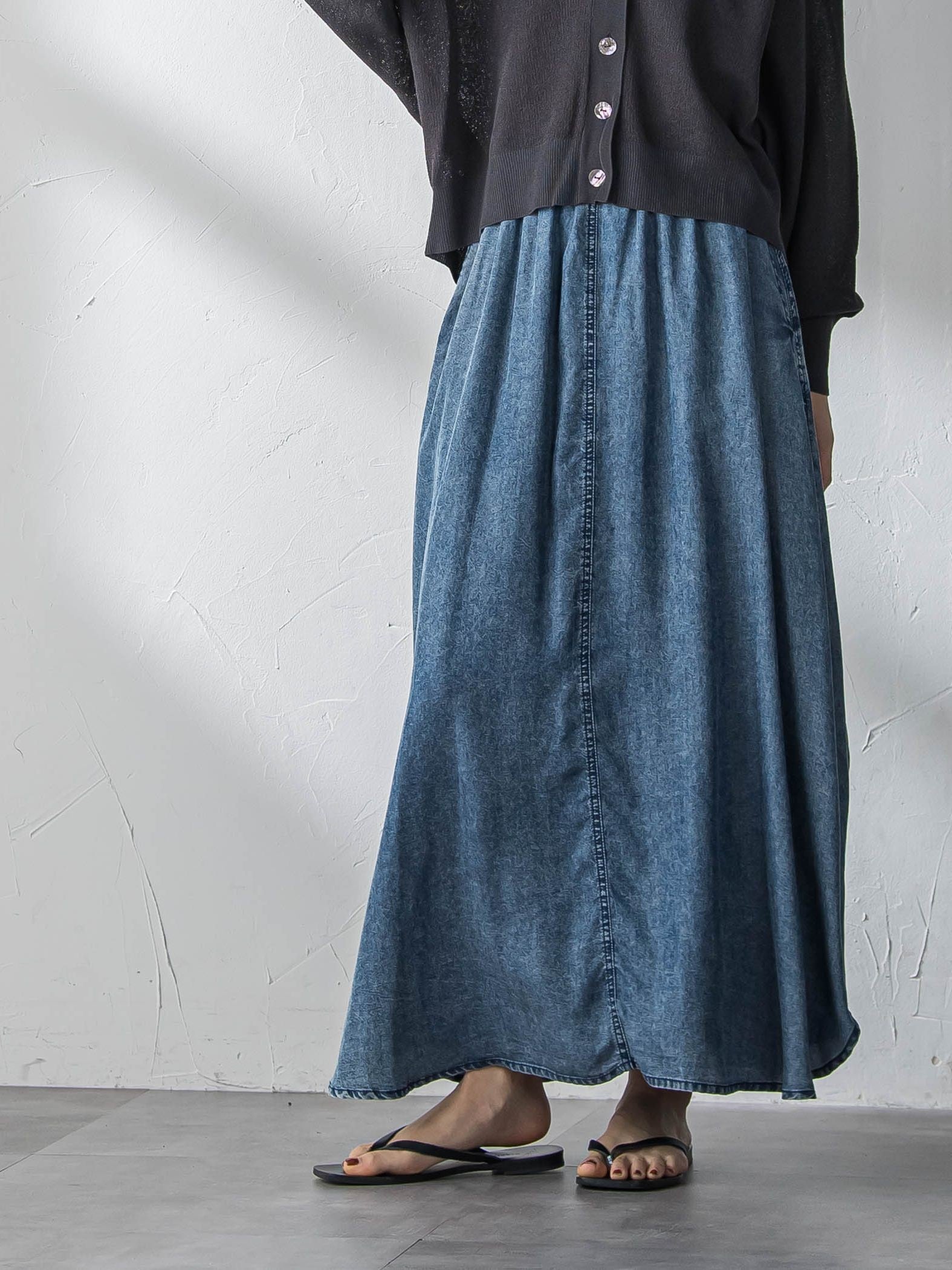 ゆれるデニムサークルスカート