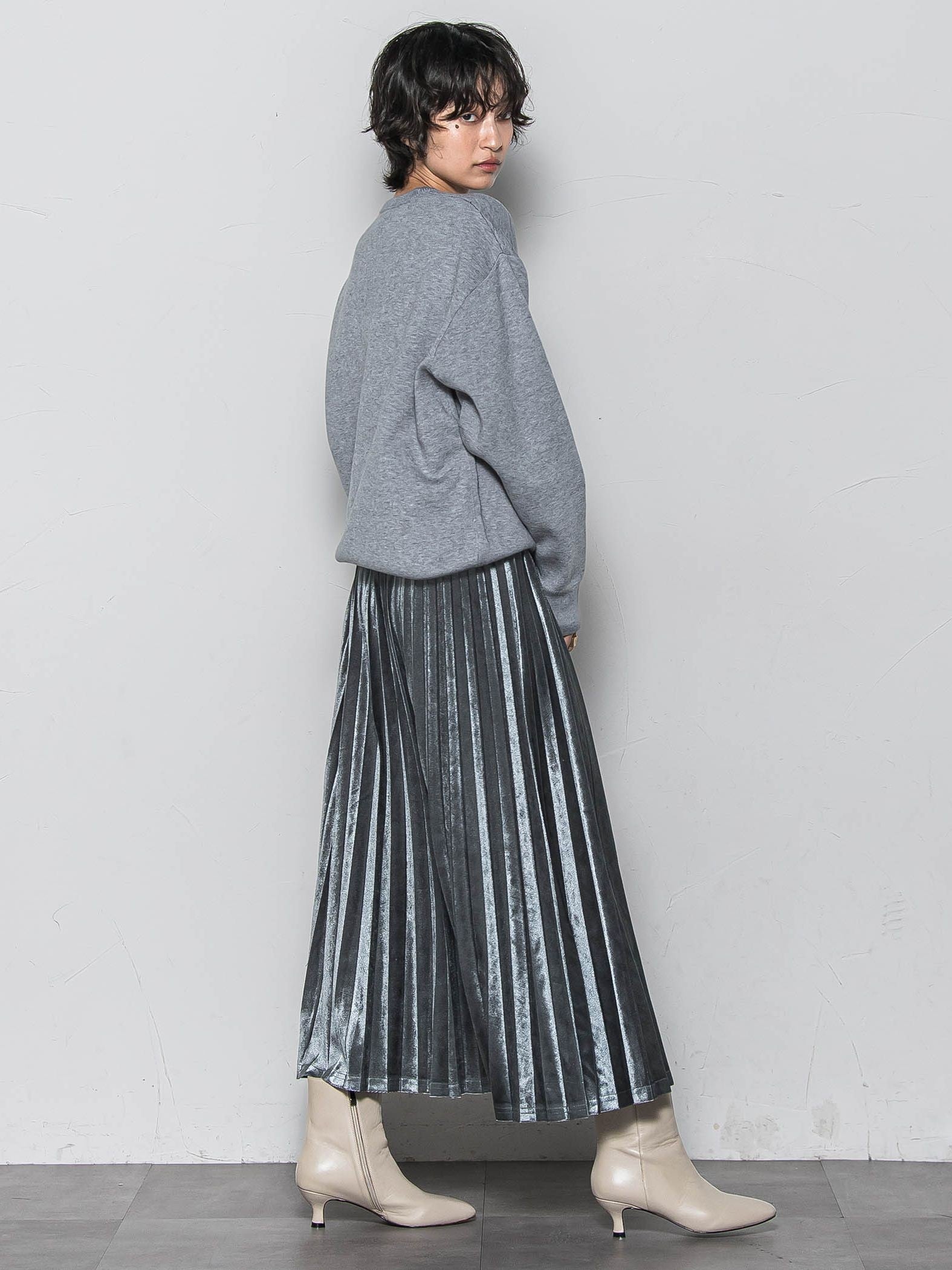 【WEB限定】ストレッチベロアプリーツスカート≪手洗い可能≫