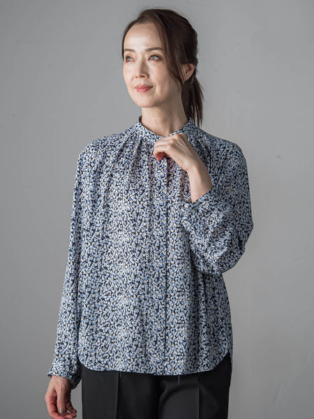 くずしドットブラウス