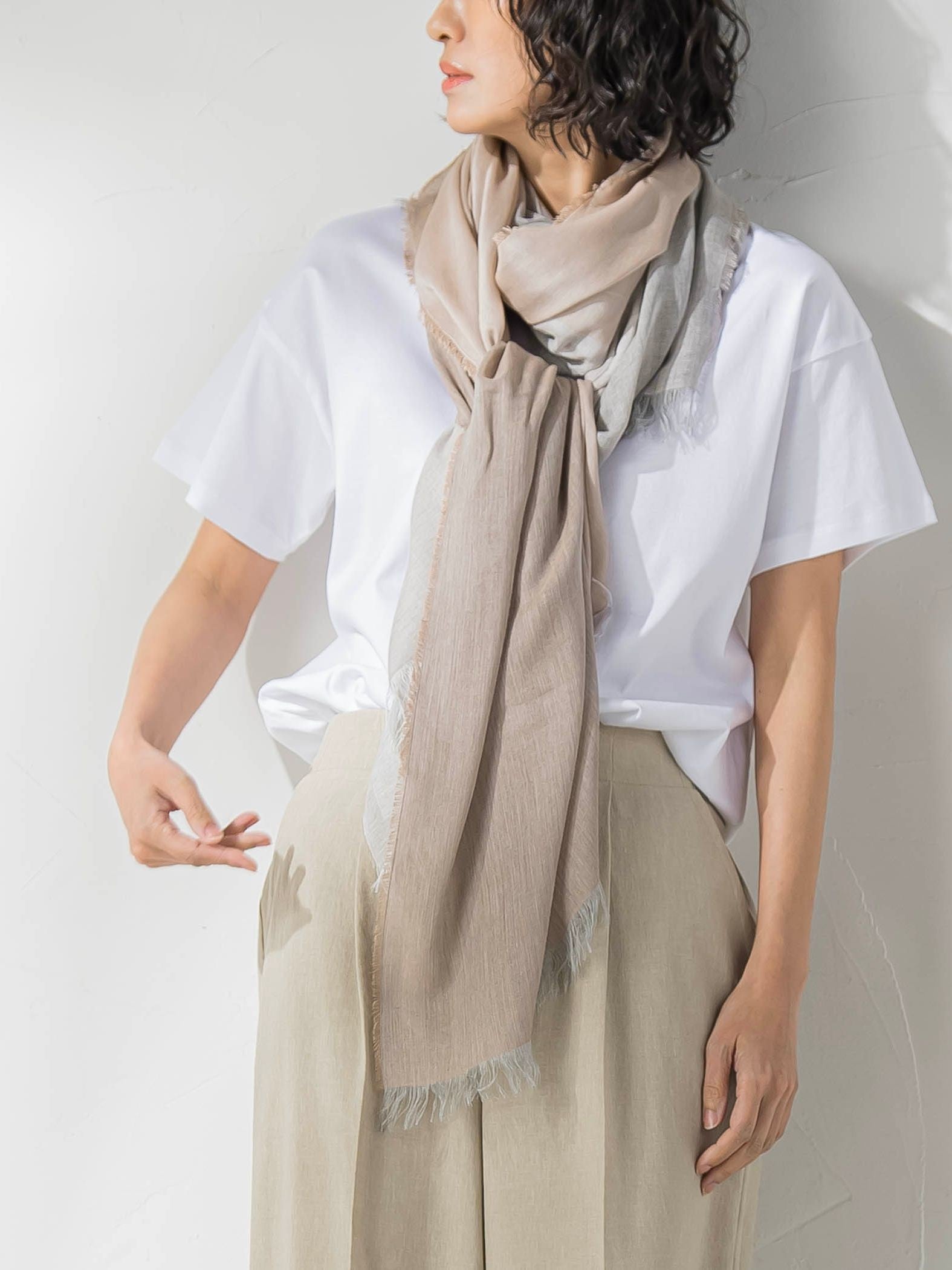 新品 Lachic Horse scarf ホース スカーフ ストール - メルカリ