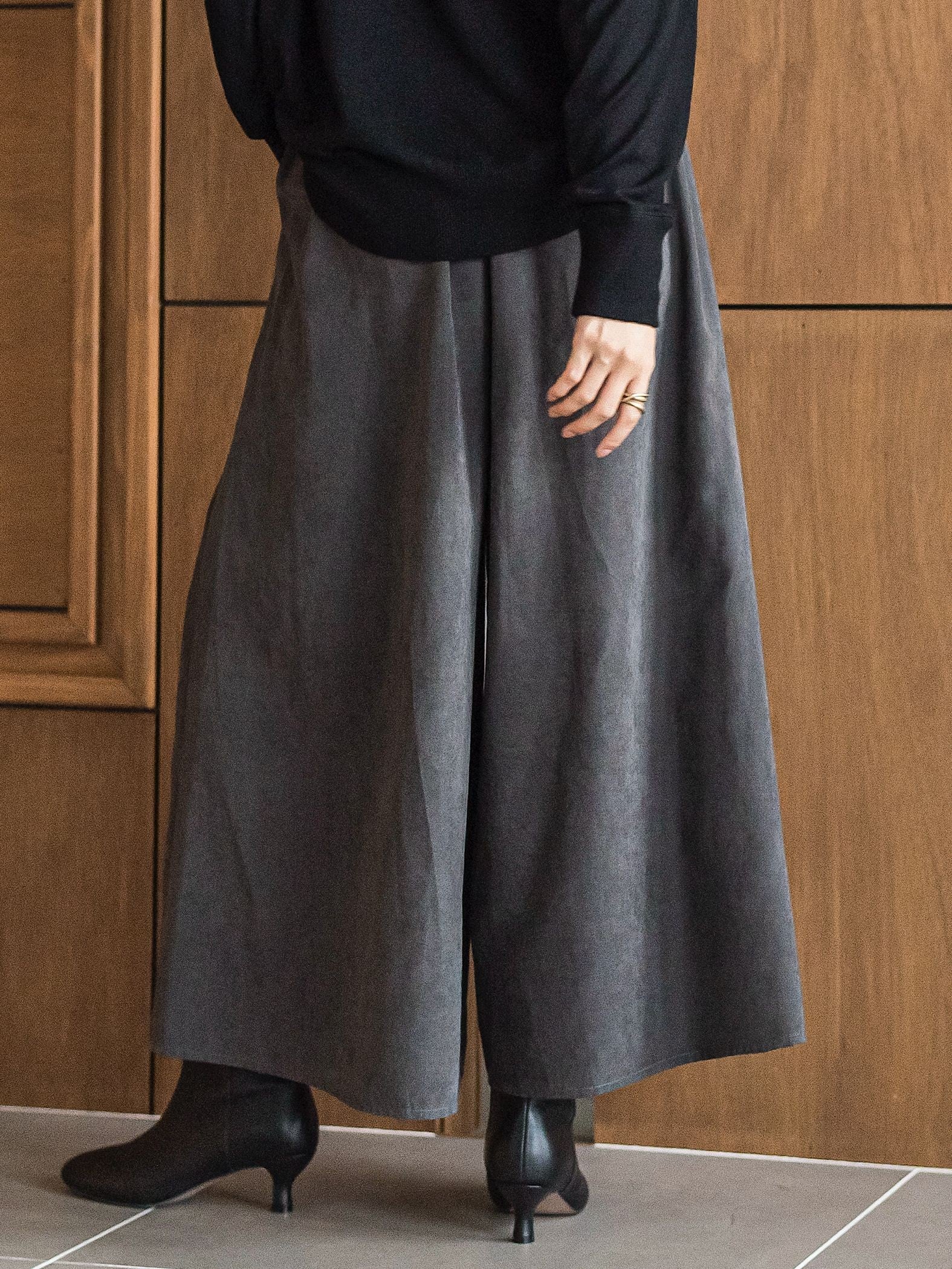 スウェードライクキュロットパンツ≪手洗い可能≫