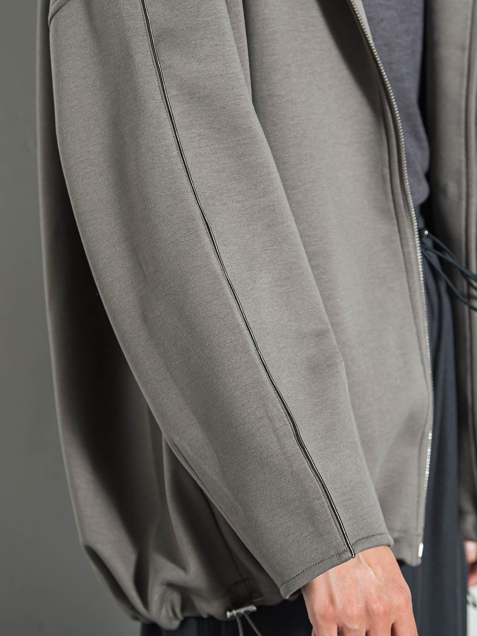 【WEB限定】フードジップダンボールパーカー≪手洗い可能≫