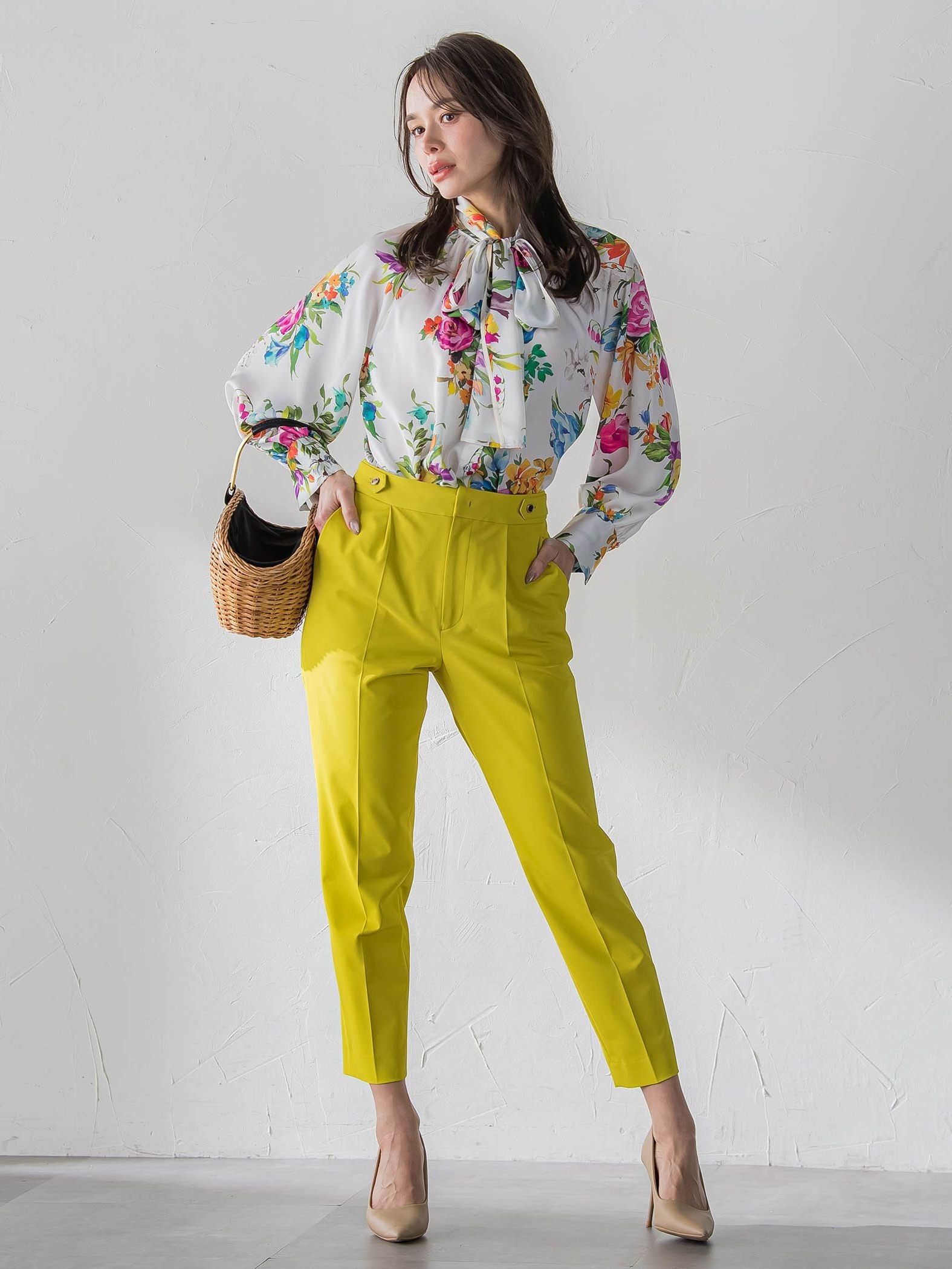 ビッグフラワーブーケブラウス